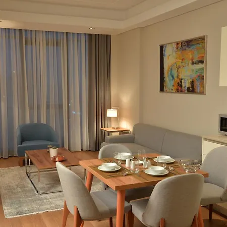 Aparthotel Suites And Villas *