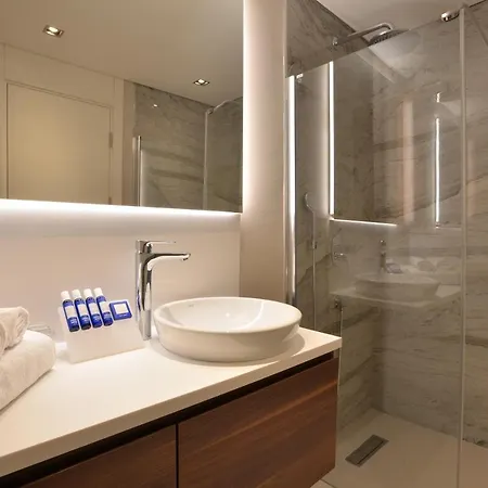 Aparthotel Suites And Villas *