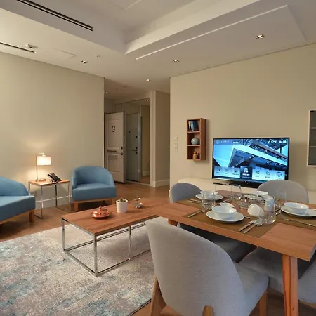 Aparthotel Suites And Villas *