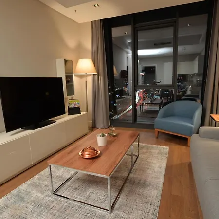 Suites And Villas Aparthotel *