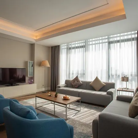 Suites And Villas *