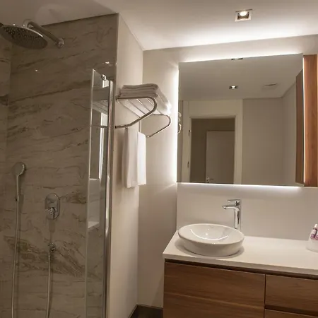 Suites And Villas *